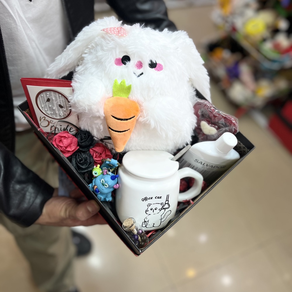 پک کادو تولد و ولنتاین زنانه 109